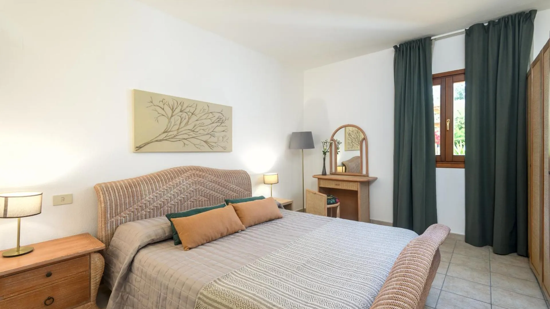 Hotel Moderno Olbia 3*,