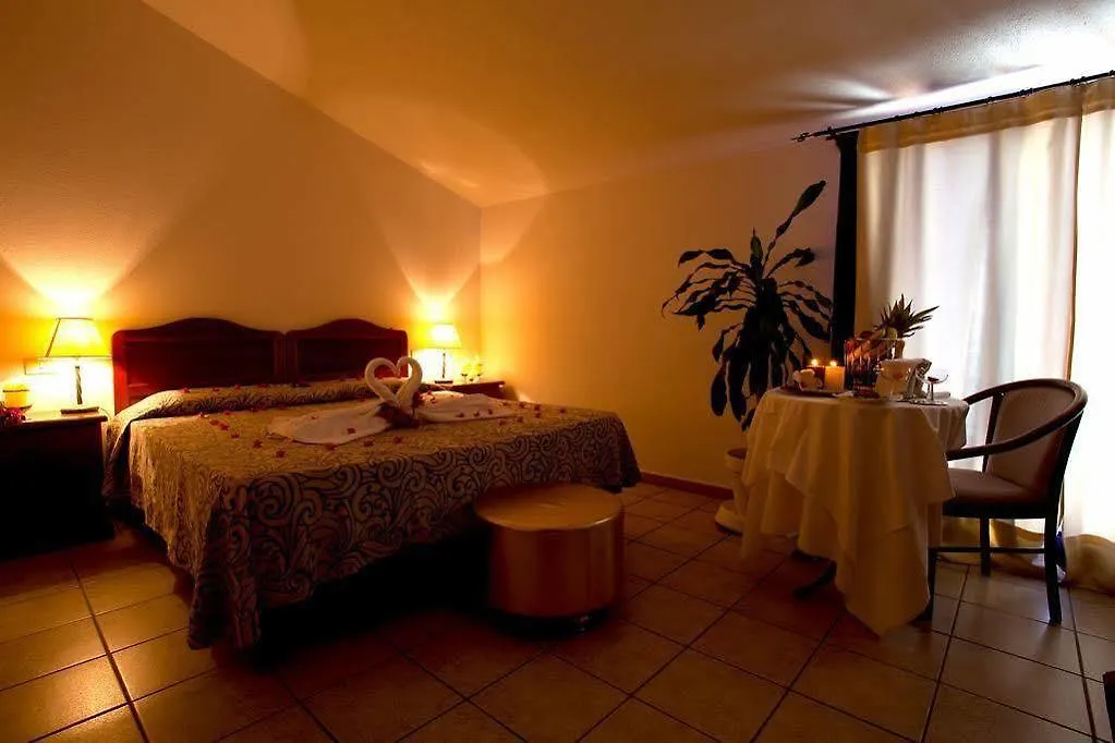 Hotel Moderno Olbia Itália